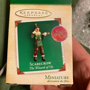 Hallmark Keepsake Ornament Scarecrow. WOO